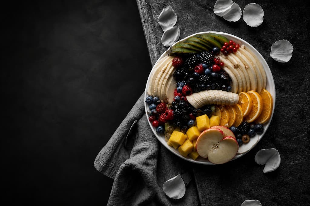 Fresh fruit and healthy eating